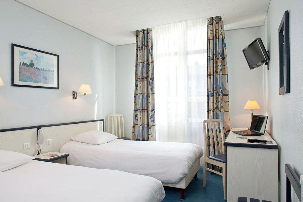 Hotel Suzane Angers Ngoại thất bức ảnh